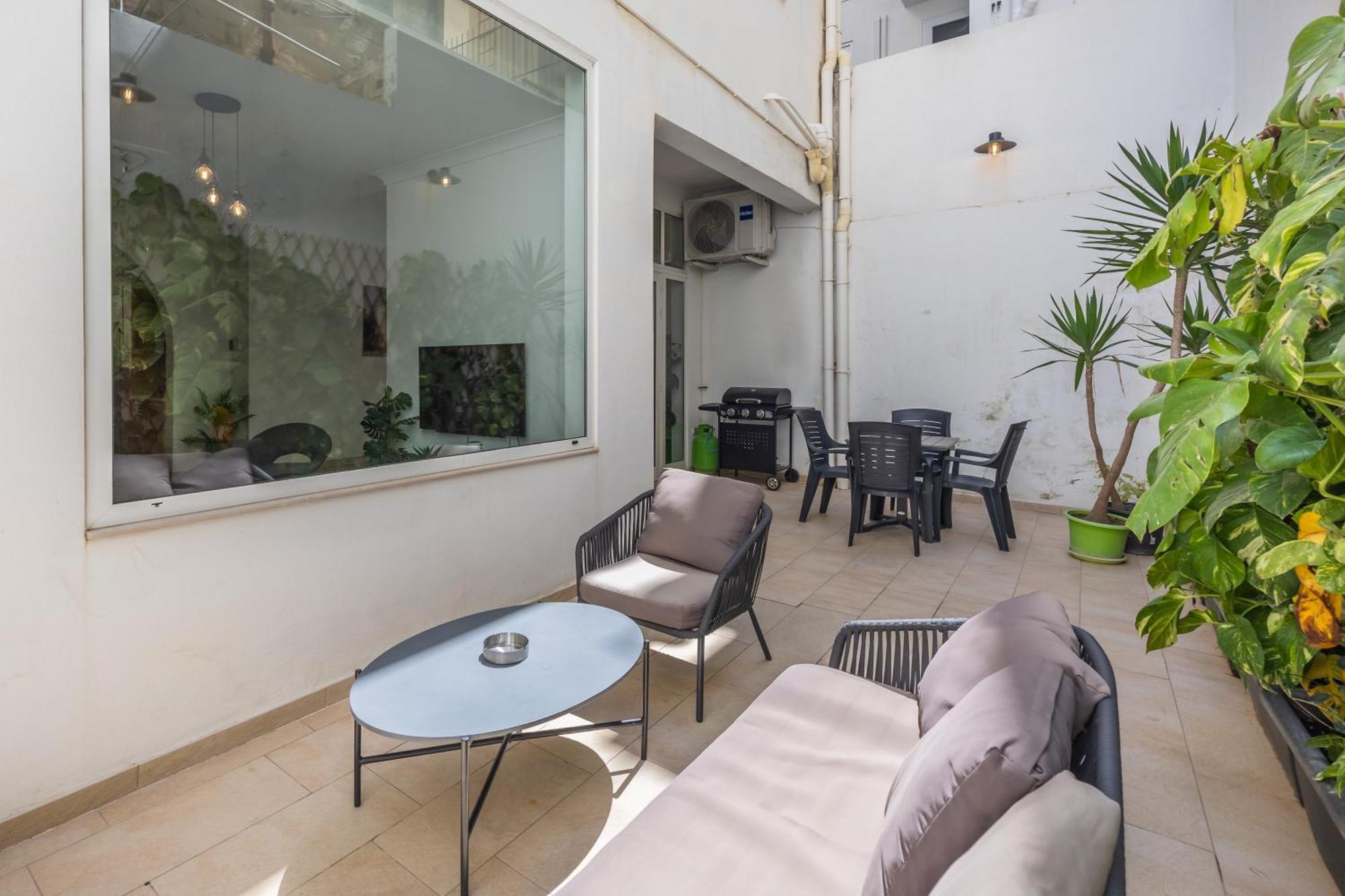 Hard To Come By - Modern & Huge House In Sliema Luaran gambar